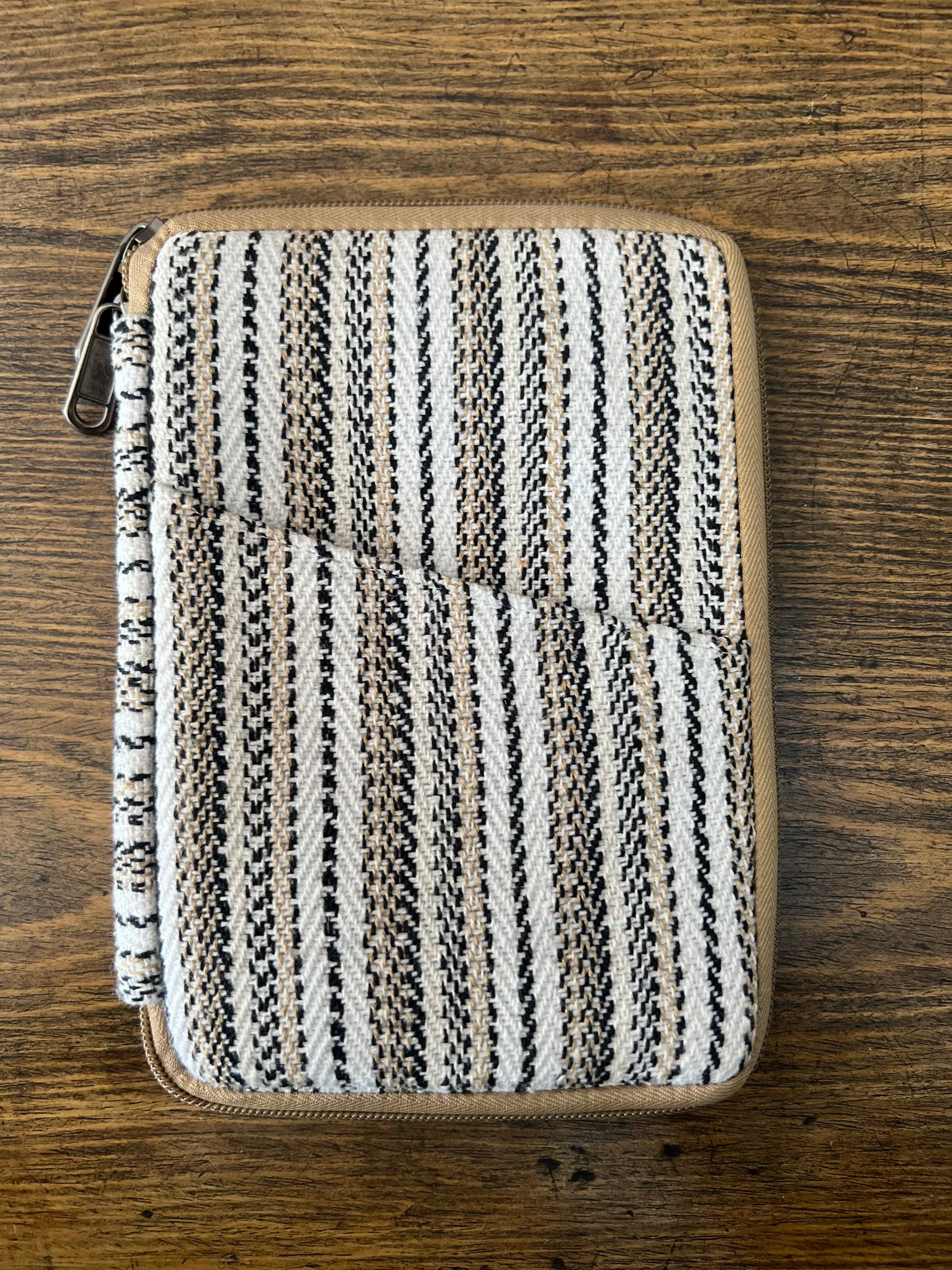 Premium Notebook & Pen Organizer