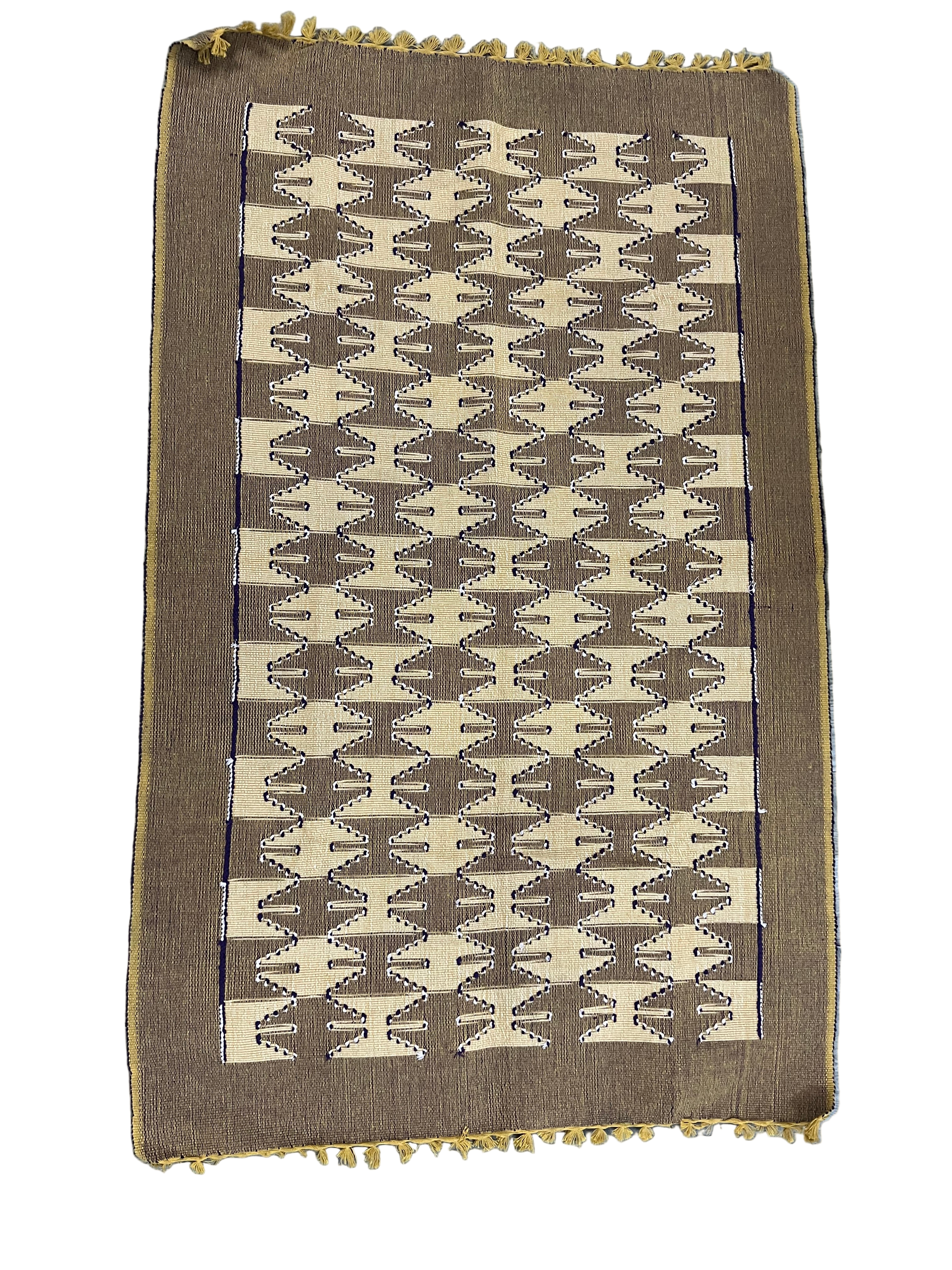 Handloom Heritage Mat made of heavy cotton, handmade in Nepal, used as eco-friendly floor mat or table cover