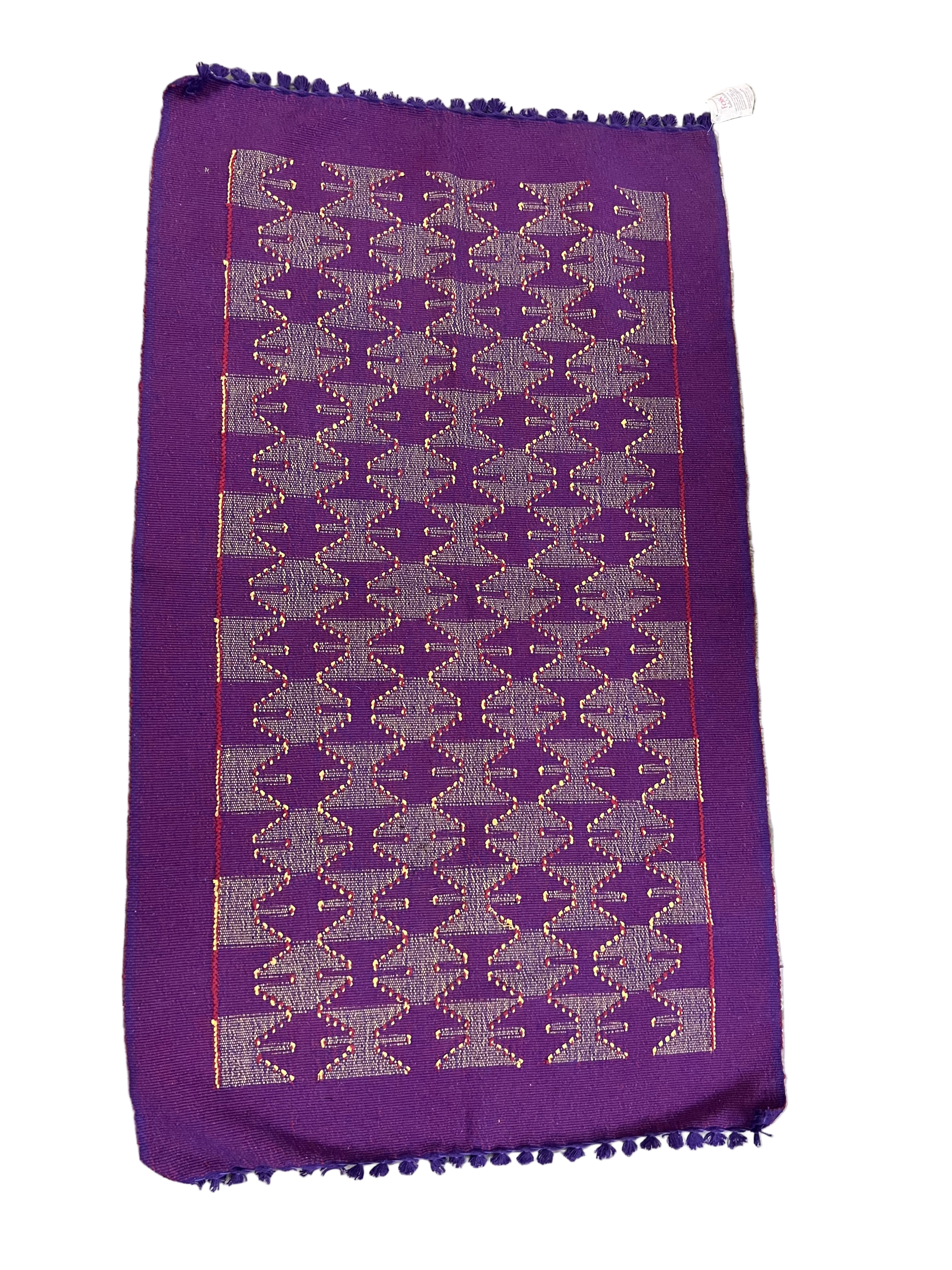 Handloom Heritage Mat made of heavy cotton, handmade in Nepal, used as eco-friendly floor mat or table cover