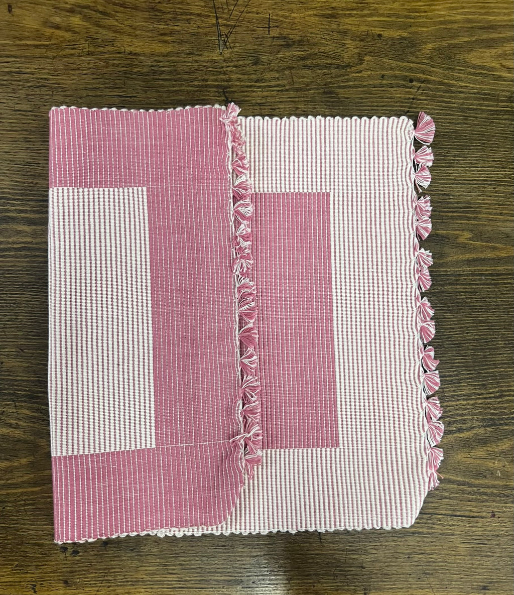 Handloom Heritage Mat made of heavy cotton, handmade in Nepal, used as eco-friendly floor mat or table cover